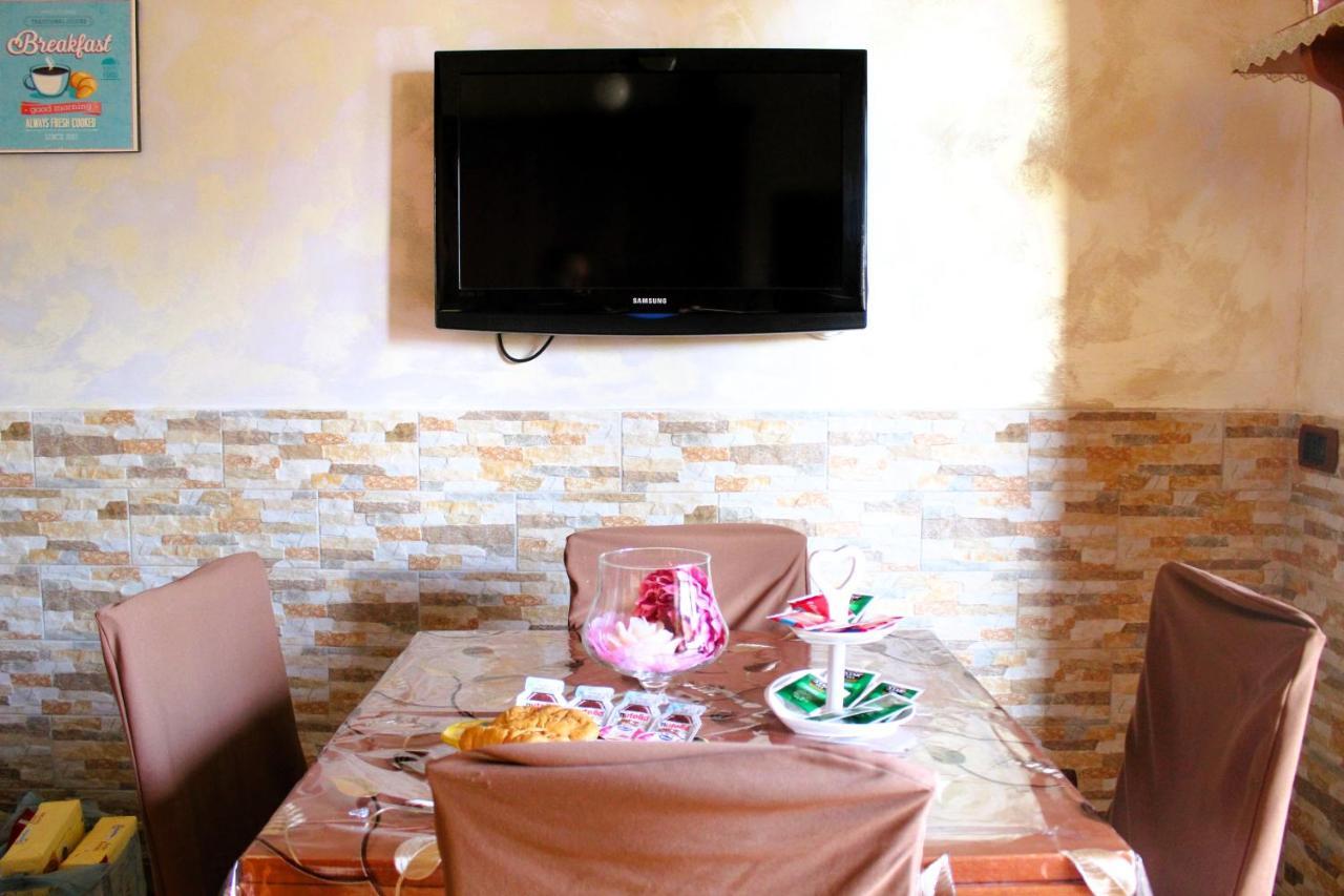 Pulcinella Home 2 Napels Buitenkant foto